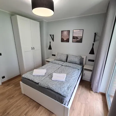 Mickiewicza アパート プツク